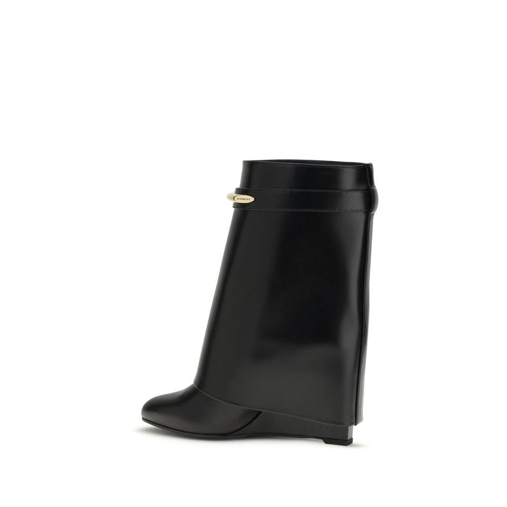 Givenchy Black Calf Leather Bos Taurus Ankle Boots by Givenchy