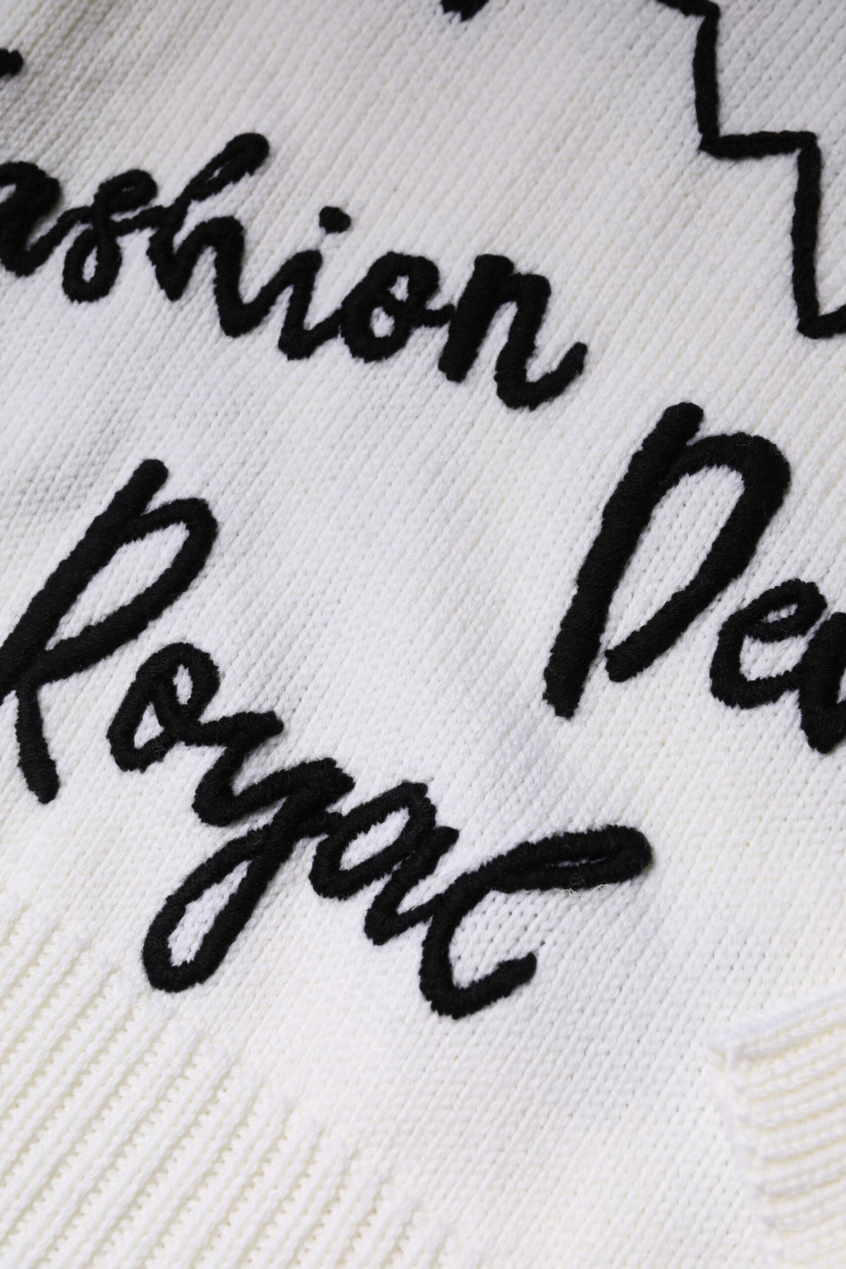 Pull Dolce & Gabbana femme col rond en laine blanc et noir – THS87549