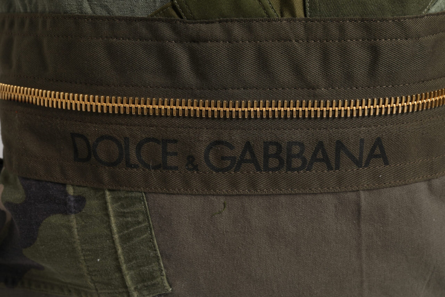 Dolce Et Gabbana Sac À Dos Patchwork Vert Militaire Chic Avec Doublure Luxueuse Suprême