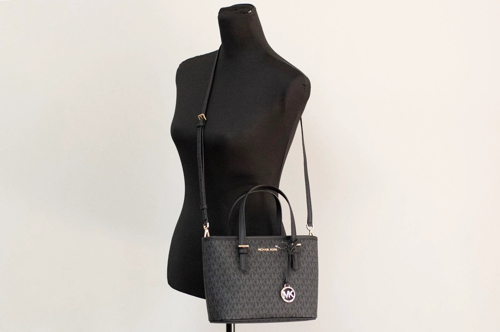 Michael Kors XS Carry All Jet Set Travel Womens Tote (BLACK SIG/GOLD) by Michael Kors