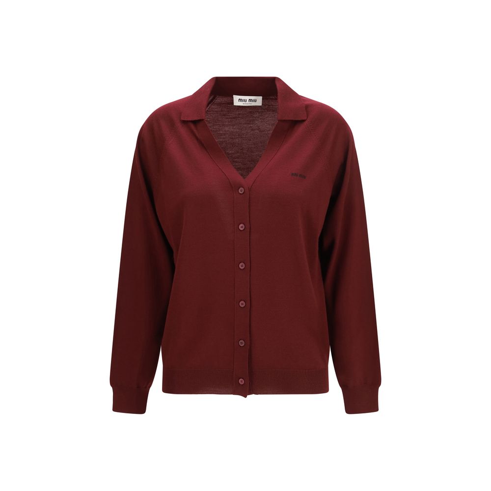 Miu Miu Cardigan Bordeaux — Laine Vierge, Logo Brodé & Fermeture Boutons | AW26