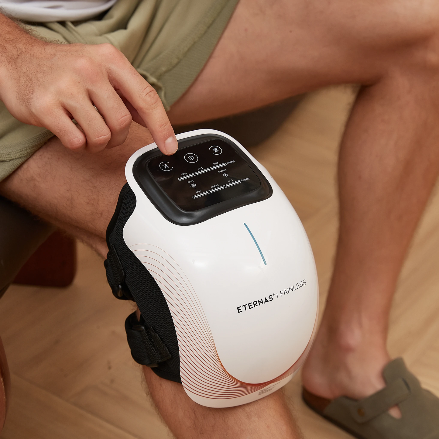 Masajeador de Rodilla Inalámbrico | Alivio del Dolor Articular por Infrarrojos, Calor, Láser y Vibración by Eternas