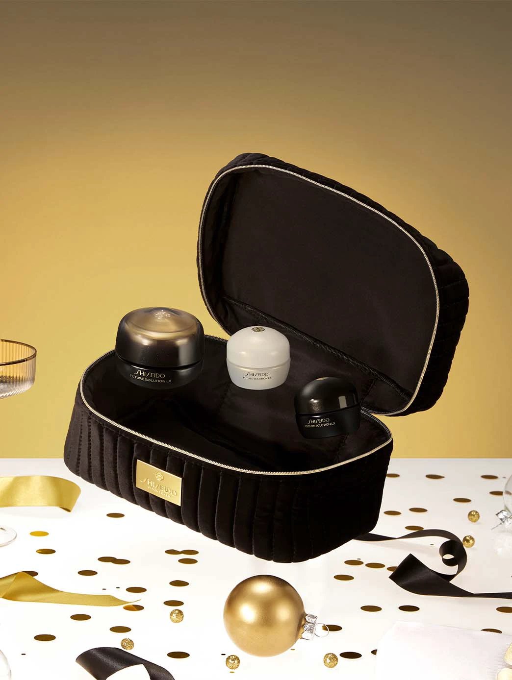 Cofre Future Solution Lx Eye Cream Holiday Kit by Perfumerías Padilla