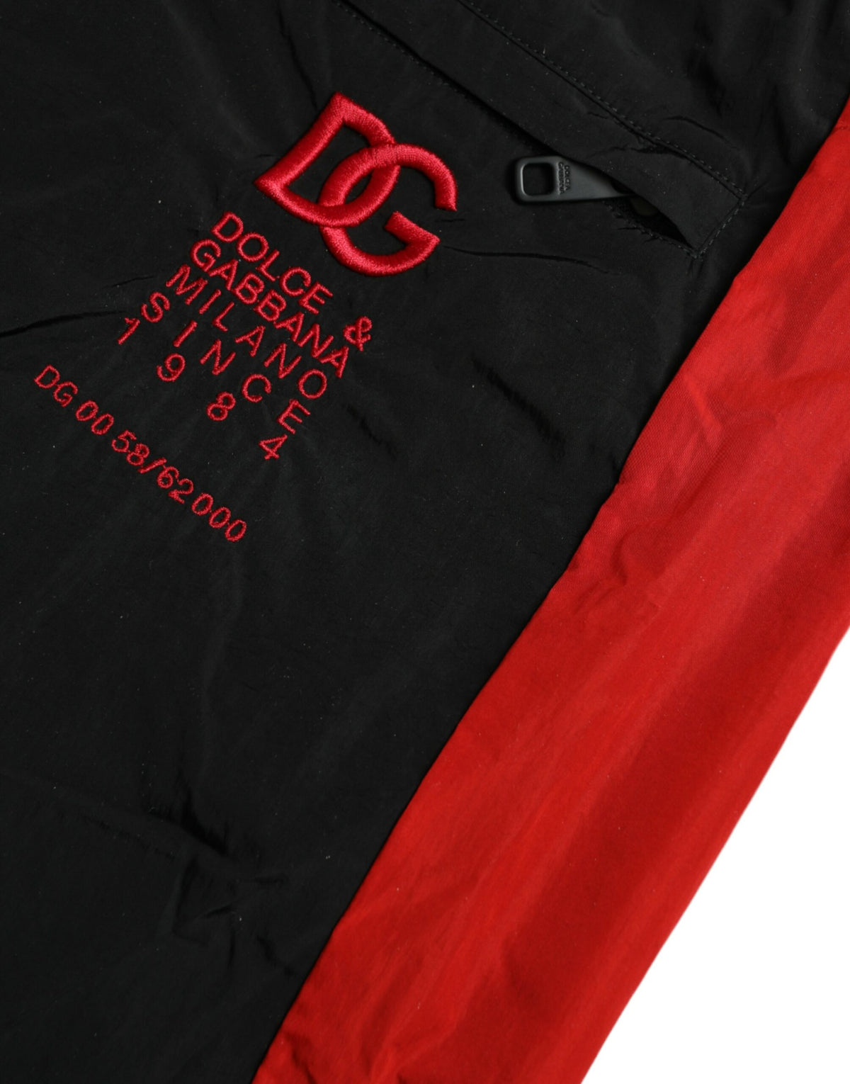 Jogging Dolce & Gabbana homme léopard en nylon noir et rouge – PAN75019