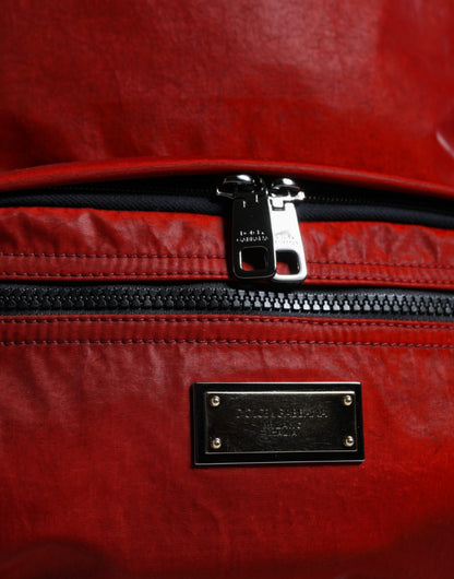 Dolce Gabbana Sac à Dos Cuir Rouge Patent Logo Plaque Luxe Avec Doublure Léopard Intérieur Fabriqué En Italie