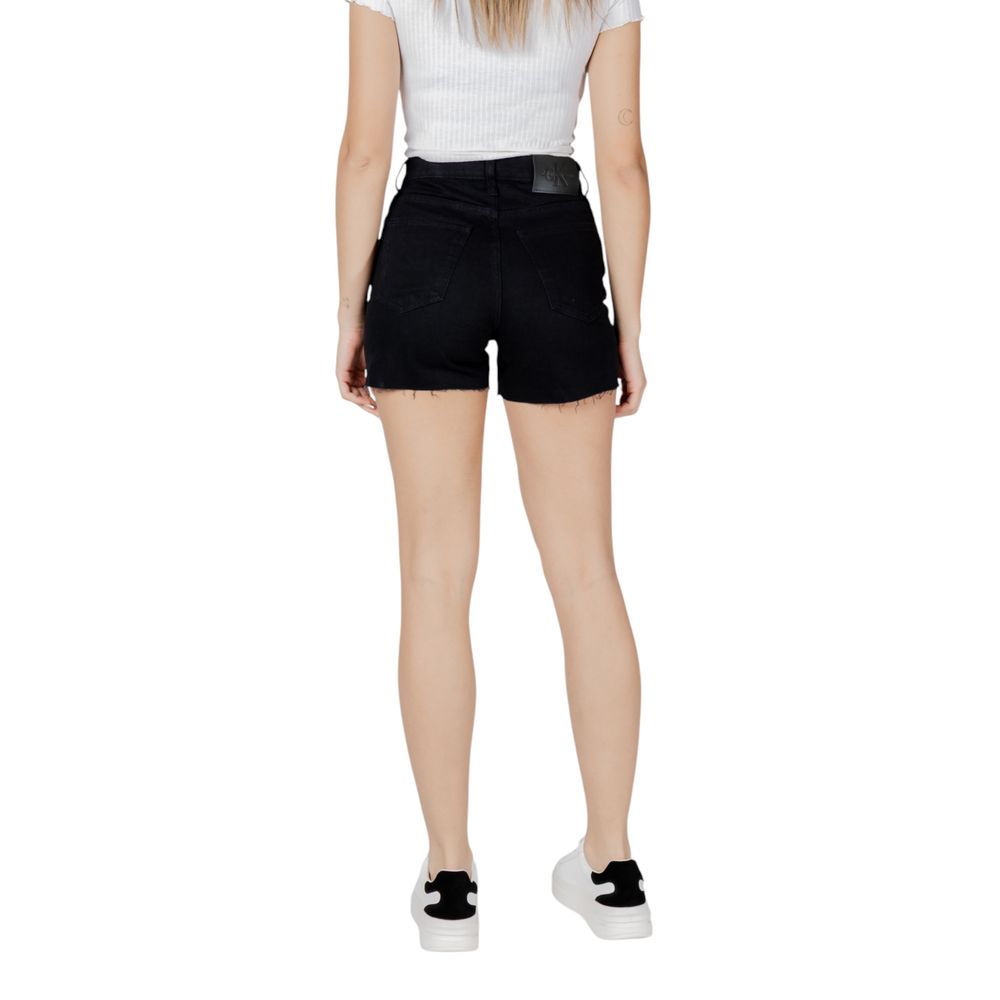 Calvin Klein Jeans – Short MOM en Coton Noir SS25