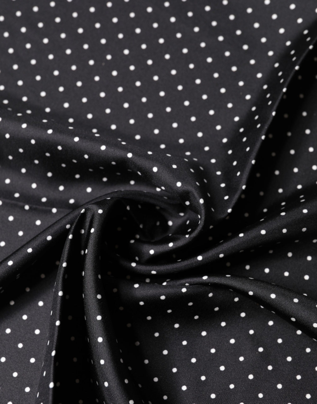 Foulard Dolce & Gabbana femme à pois en soie noir et blanc – MS7832