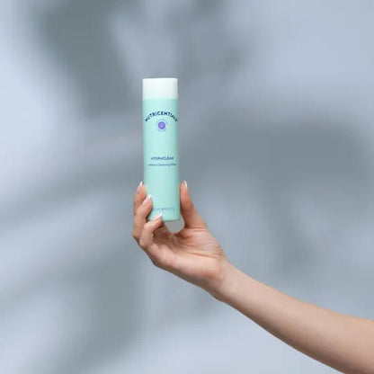HydraClean Creamy Cleansing Lotion – texture