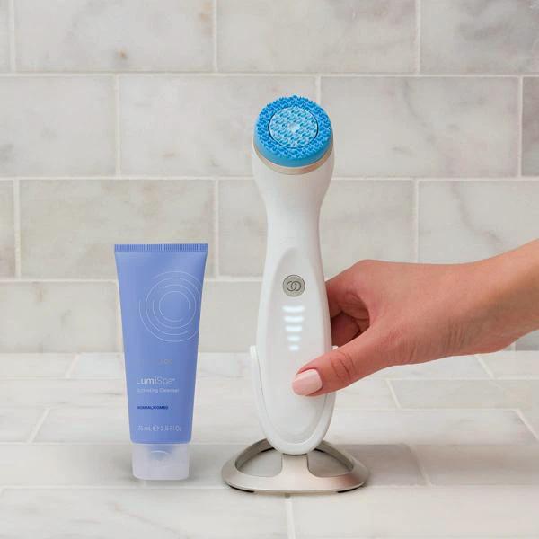 ageLOC LumiSpa iO by Nu Skin