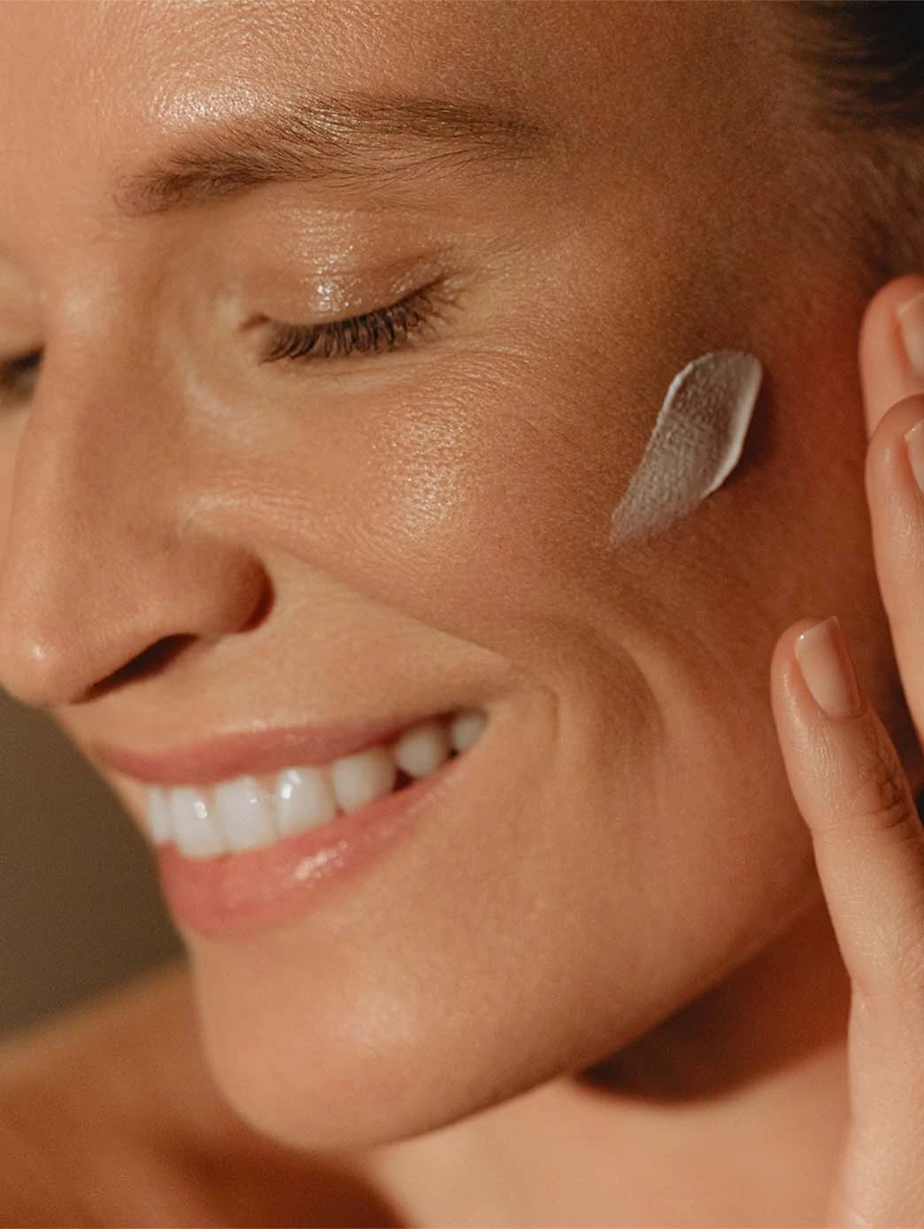 Sunleÿa Soin Solaire Anti-Âge SPF50+ by Perfumerías Padilla