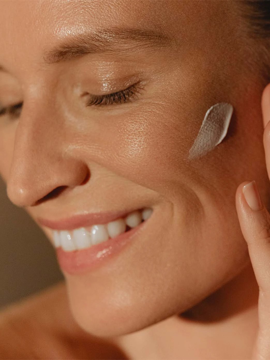 Sunleÿa Soin Solaire Anti-Âge SPF30 by Perfumerías Padilla