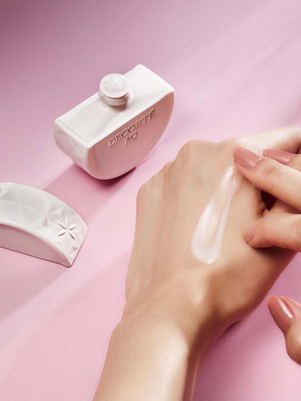 Decorte Aq Hand Essence E - HBPS Beauty & Fashion