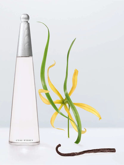 L'Eau d'Issey Eau de Parfum Intense by Perfumerías Padilla