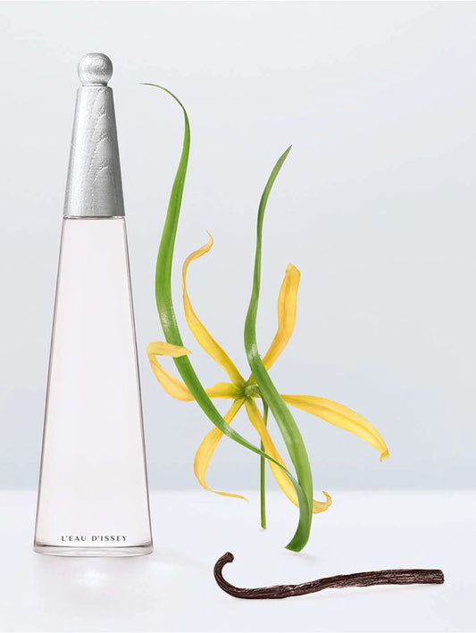 L'Eau d'Issey Eau de Parfum Intense by Perfumerías Padilla