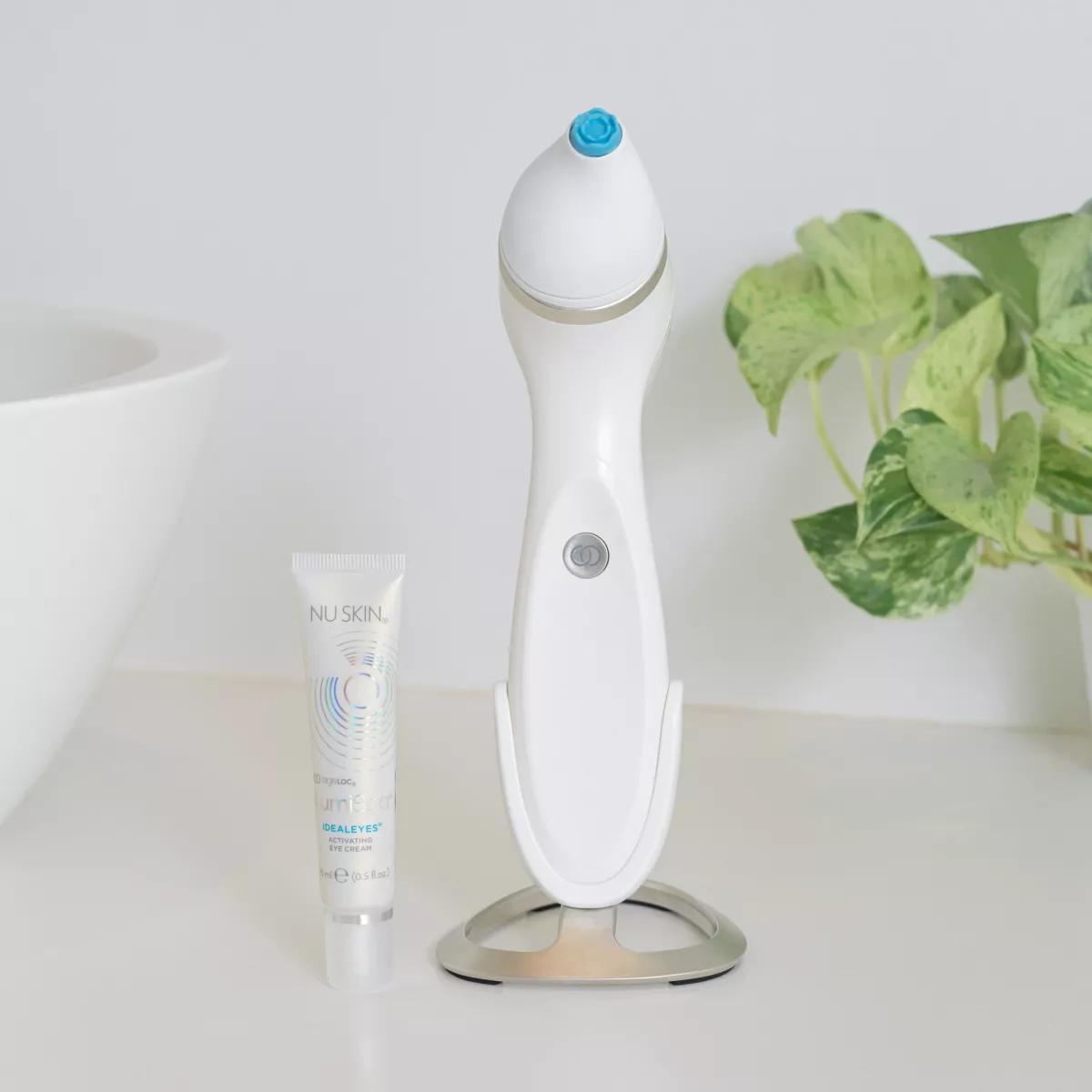 LumiSpa iO Accent Head – soin du contour des yeux