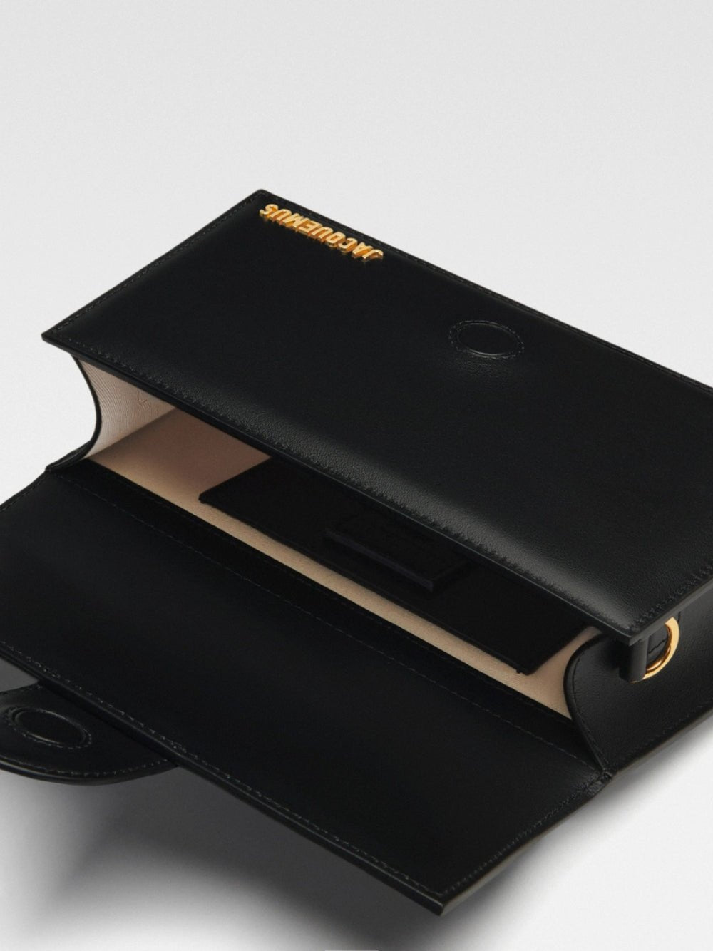Sac à main Jacquemus femme Le Grand Bambino en cuir noir – 213BA007-3000-990 - HBPS Beauty & Fashion
